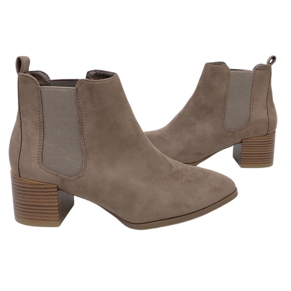 Wild Diva Taupe Brown Suede Ankle Boots Booties - Picture 1 of 6